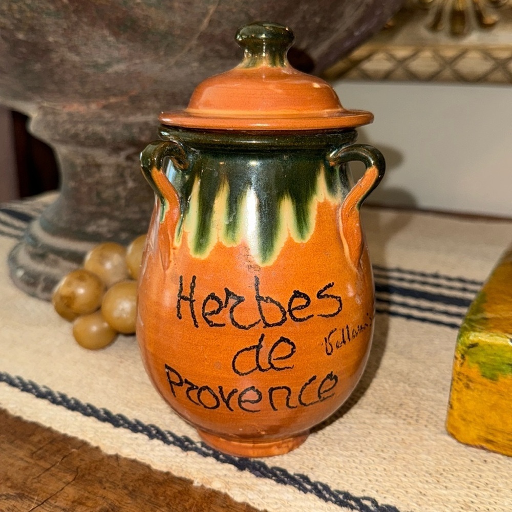 VALLAURIS FRENCH Ceramic Pot for HERBS DE PROVENCE w/Lid - Picture 1 of 6